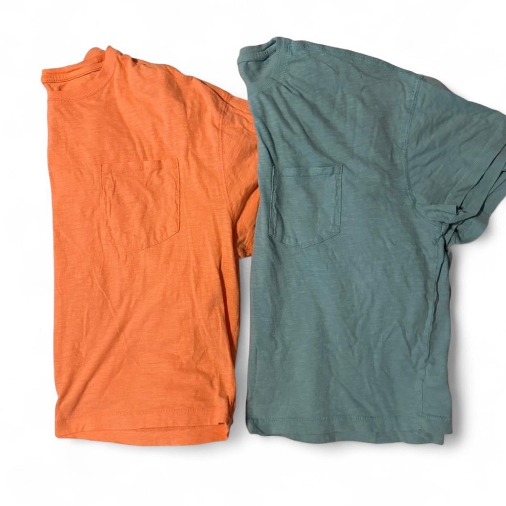 2 Pack! Size Large Worn since Universal Thread Light Blue and Orange Pocket Tees